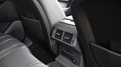 2025 (25) LAND ROVER RANGE ROVER EVOQUE 1.5 P270e Dynamic HSE 5dr Auto 5990274
