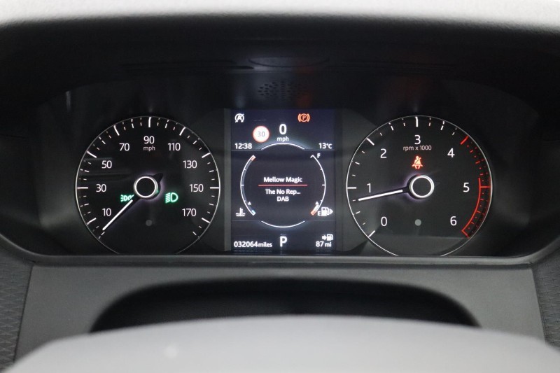 2025 (25) LAND ROVER RANGE ROVER EVOQUE 1.5 P270e Dynamic HSE 5dr Auto 5990318