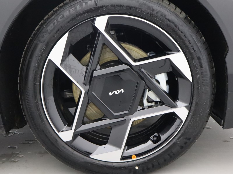 2025 (75) KIA EV4 150kW GT-Line S 81kWh 5dr Auto 4677021