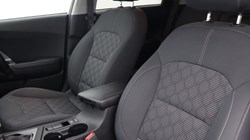 2022 (22) KIA NIRO 1.6 GDi Hybrid 2 5dr DCT 4685491