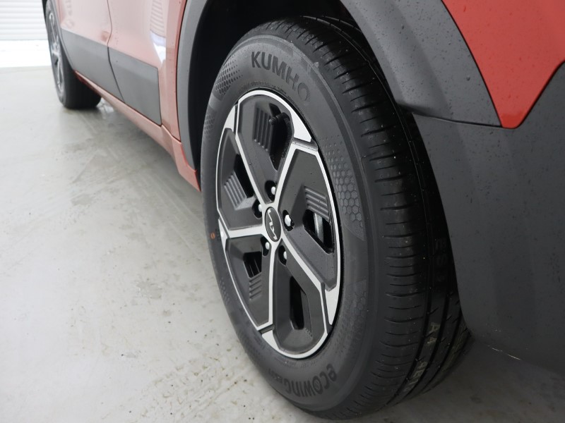 2025 (75) KIA NIRO 1.6 GDi 127 Hybrid 2 Nav 5dr DCT 4735438