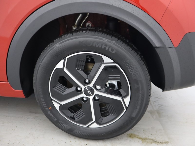 2025 (75) KIA NIRO 1.6 GDi 127 Hybrid 2 Nav 5dr DCT 4735437