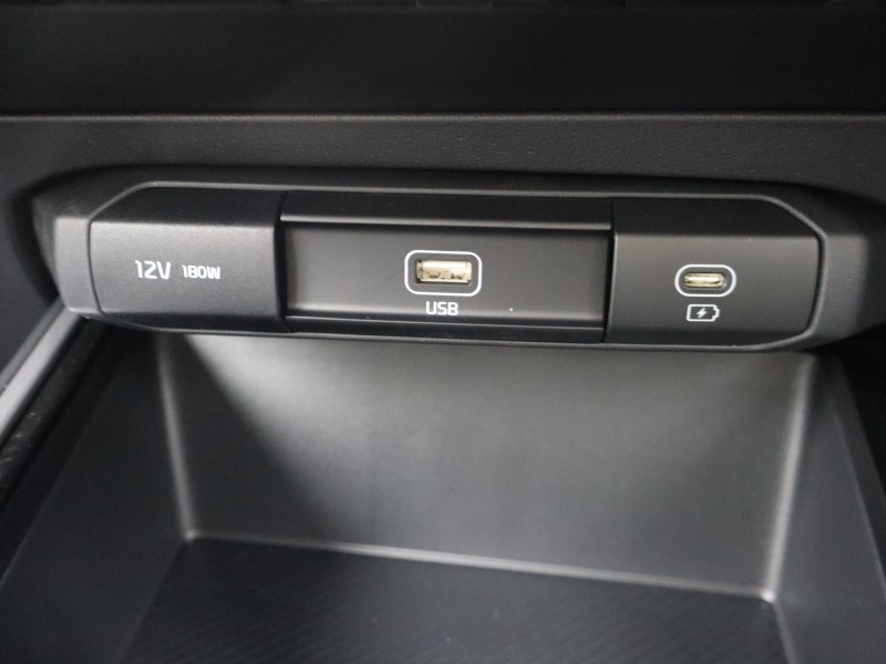 2025 (75) KIA NIRO 1.6 GDi 127 Hybrid 2 Nav 5dr DCT 4735462