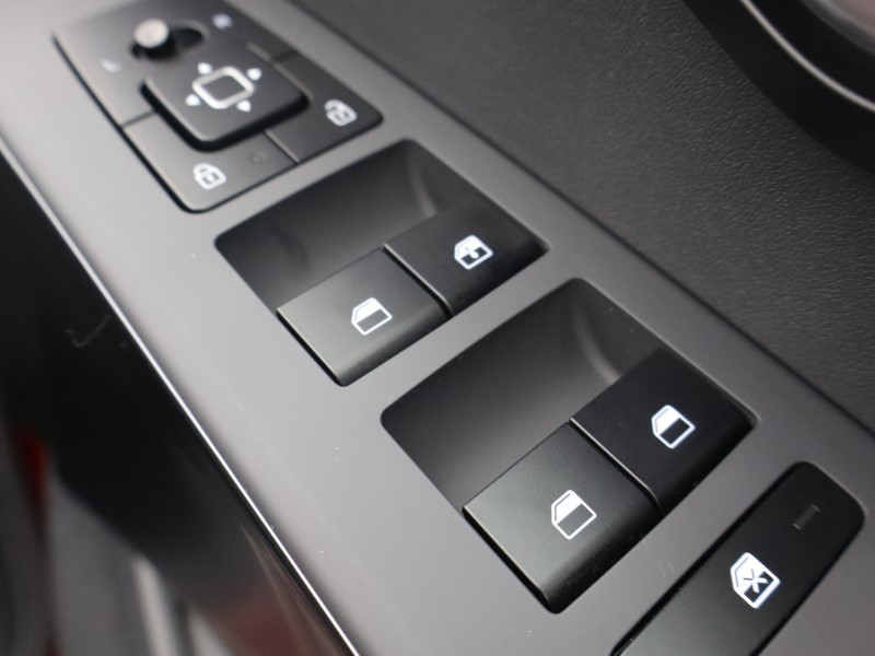 2025 (75) KIA NIRO 1.6 GDi 127 Hybrid 2 Nav 5dr DCT 4735442