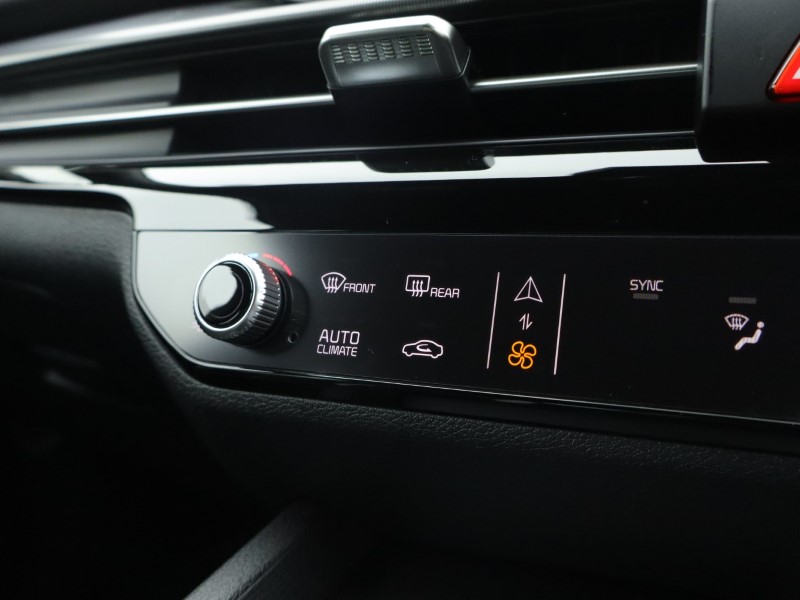 2025 (75) KIA SPORTAGE 1.6T GDi HEV GT-Line 5dr Auto 4676650