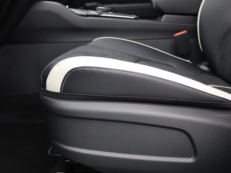 2025 (75) KIA SPORTAGE 1.6T GDi HEV GT-Line 5dr Auto 4676620