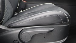 2025 (25) KIA SPORTAGE 1.6T GDi 157 48V ISG GT-Line 5dr DCT 4713407