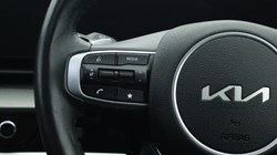 2022 (72) KIA SPORTAGE 1.6T GDi HEV GT-Line S 5dr Auto 4758108