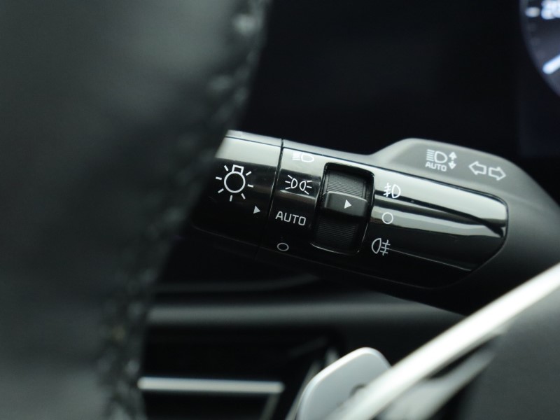 2023 (72) KIA NIRO 150kW 4 65kWh 5dr Auto 4763622