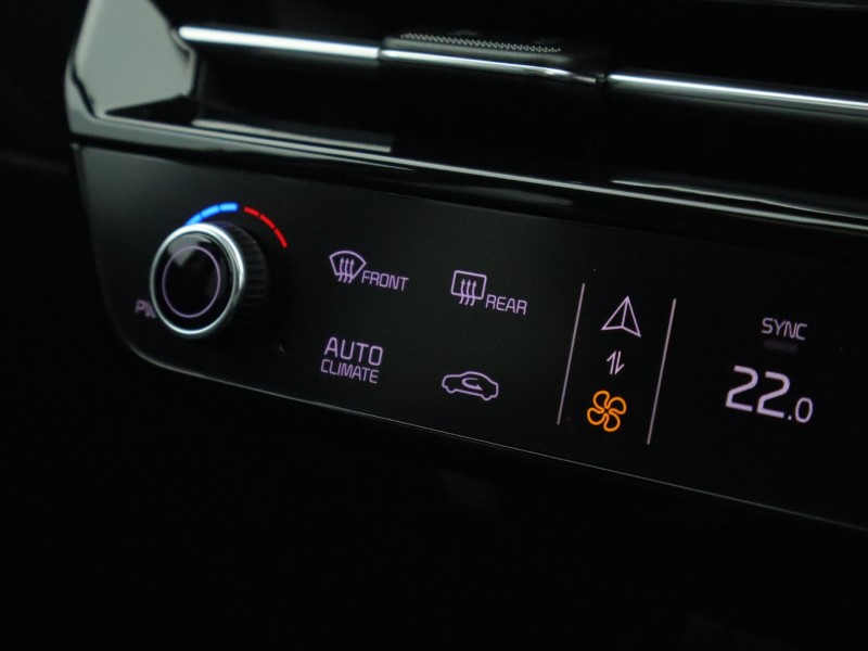 2023 (72) KIA NIRO 150kW 4 65kWh 5dr Auto 4763613