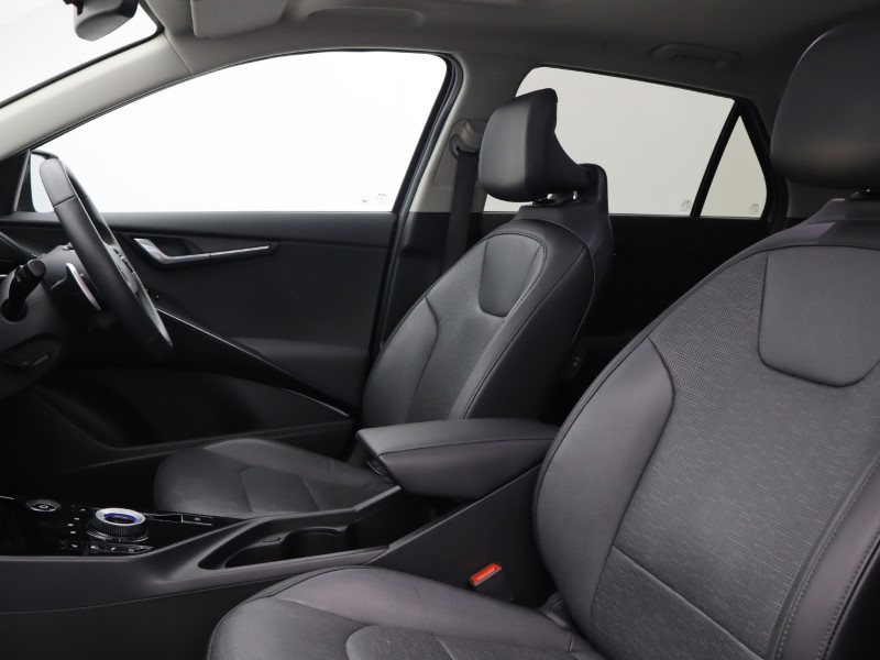 2023 (72) KIA NIRO 150kW 4 65kWh 5dr Auto 4763575