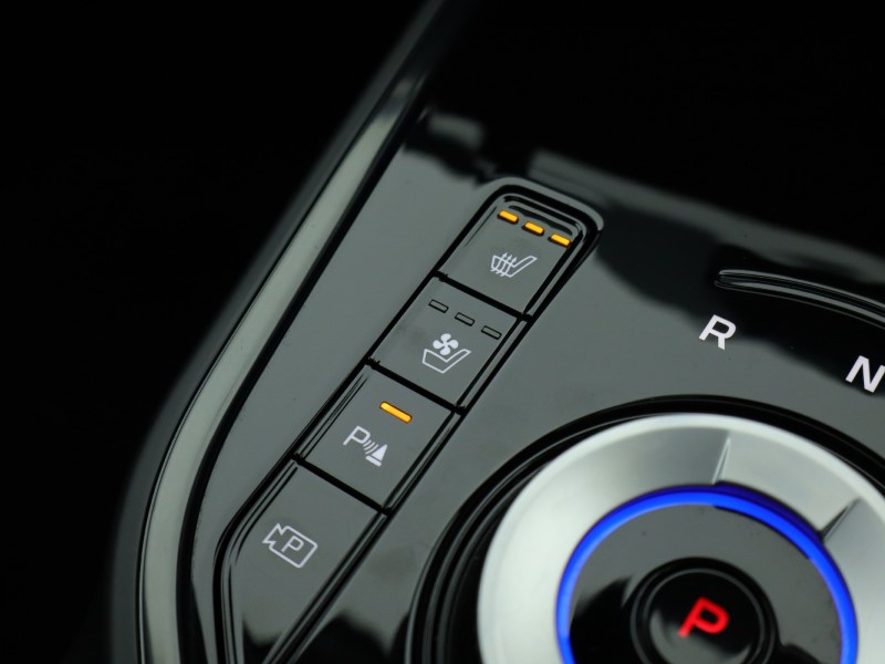 2023 (72) KIA NIRO 150kW 4 65kWh 5dr Auto 4763616