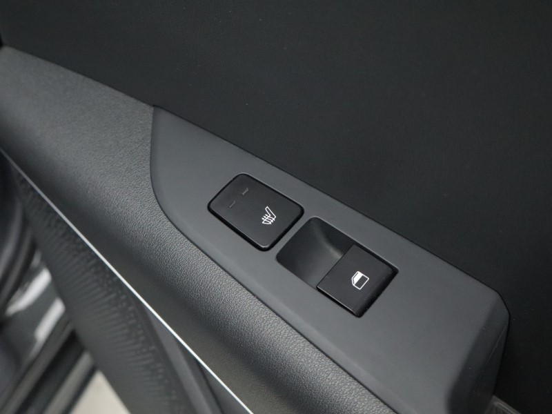 2023 (72) KIA NIRO 150kW 4 65kWh 5dr Auto 4763593