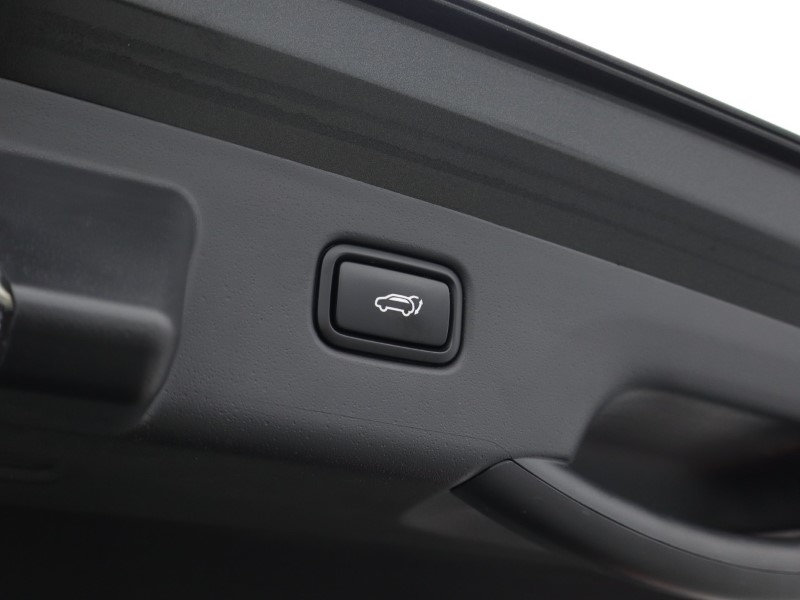 2023 (72) KIA NIRO 150kW 4 65kWh 5dr Auto 4763625