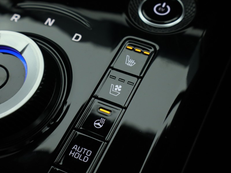 2023 (72) KIA NIRO 150kW 4 65kWh 5dr Auto 4763618