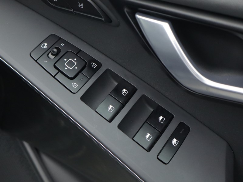 2023 (72) KIA NIRO 150kW 4 65kWh 5dr Auto 4763596