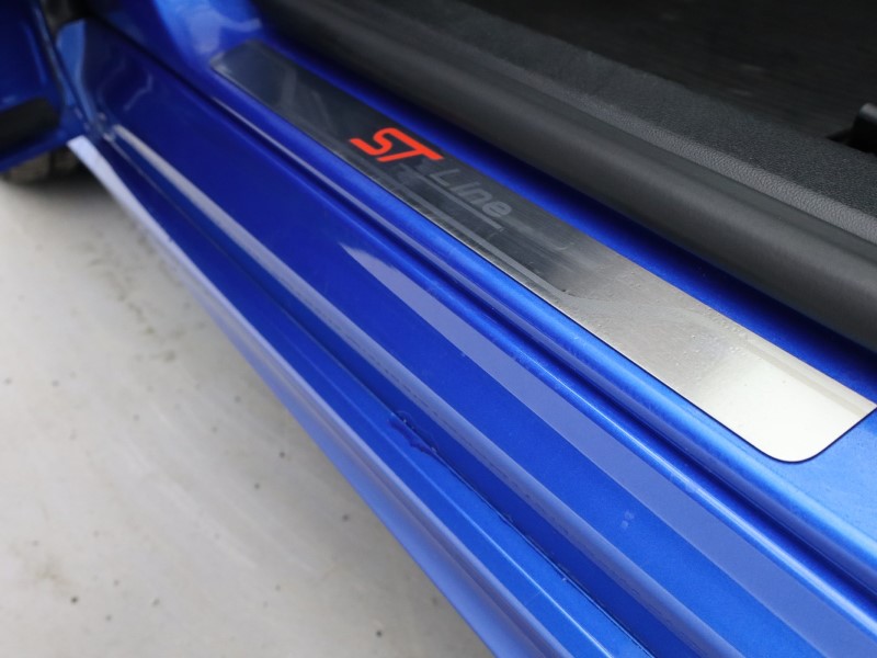 2019 (19) FORD FOCUS 1.0 EcoBoost 125 ST-Line X 5dr 4792289