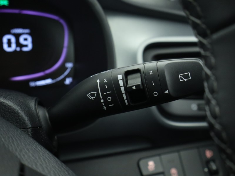 2024 (74) KIA STONIC 1.0T GDi 98 2 5dr DCT 4750510