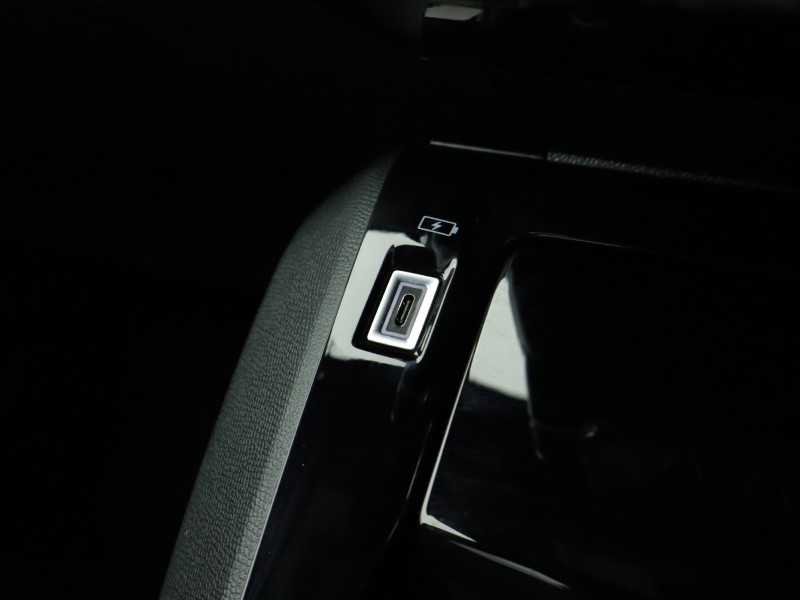 2023 (23) PEUGEOT 2008 1.2 PureTech 130 Allure 5dr 4837198