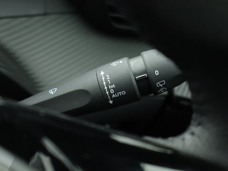 2023 (23) PEUGEOT 2008 1.2 PureTech 130 Allure 5dr 4837202