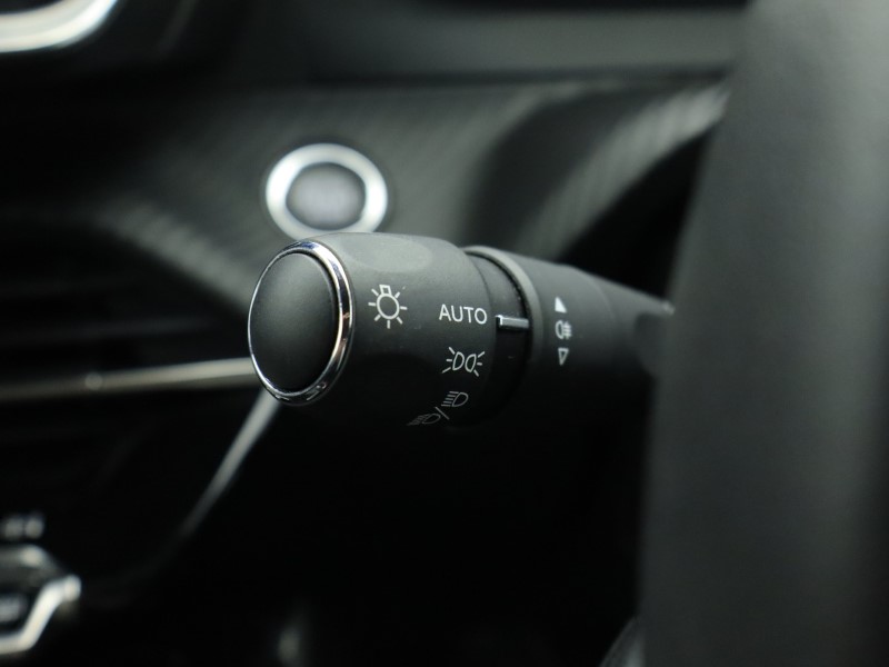 2023 (23) PEUGEOT 2008 1.2 PureTech 130 Allure 5dr 4837201