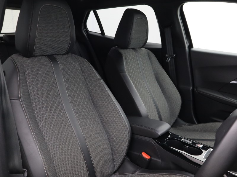 2023 (23) PEUGEOT 2008 1.2 PureTech 130 Allure 5dr 4837189