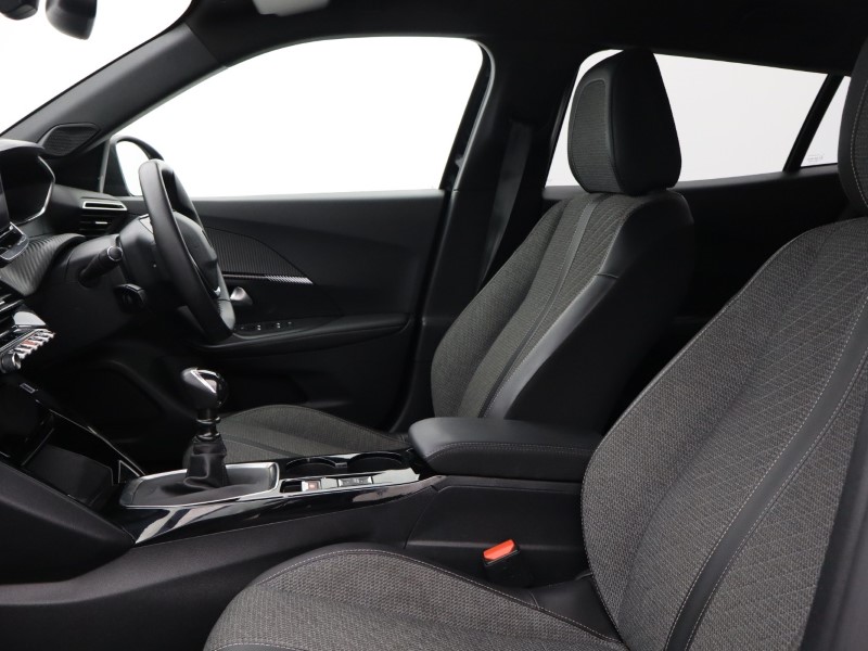 2023 (23) PEUGEOT 2008 1.2 PureTech 130 Allure 5dr 4837168