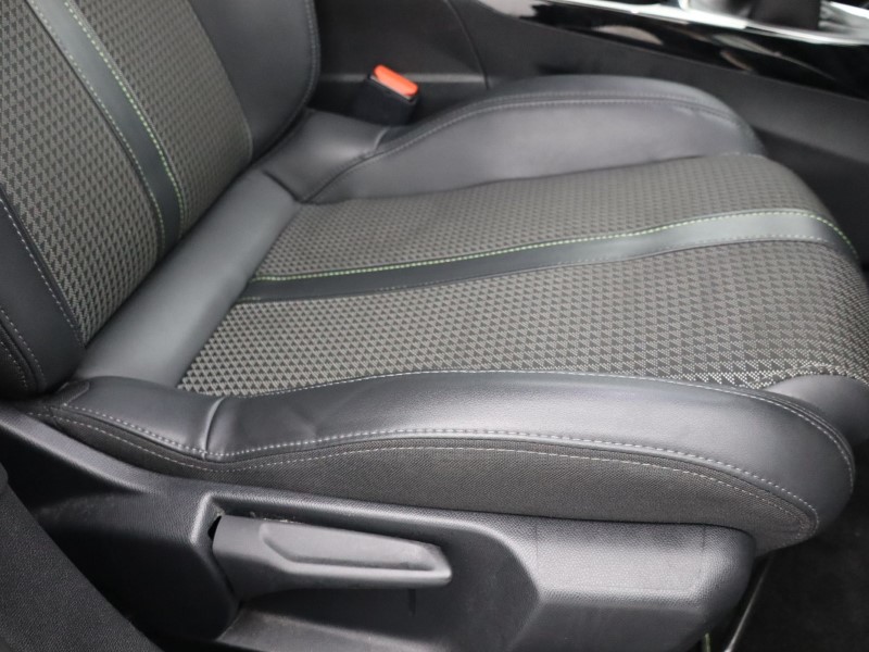 2023 (23) PEUGEOT 208 1.2 PureTech 100 GT 5dr 4788968