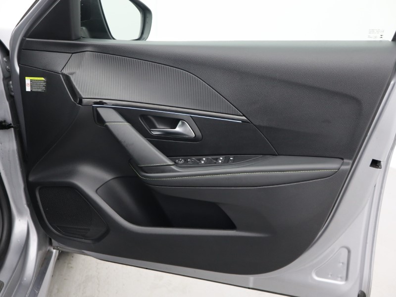 2023 (23) PEUGEOT 208 1.2 PureTech 100 GT 5dr 4788961