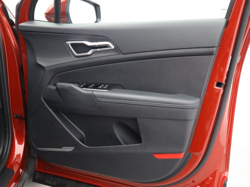 2025 (25) KIA SPORTAGE 1.6T GDi 157 48V ISG 3 5dr 4793144