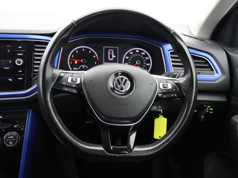 2018 (18) VOLKSWAGEN T-ROC 1.0 TSI Design 5dr 4815795