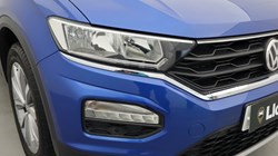 2018 (18) VOLKSWAGEN T-ROC 1.0 TSI Design 5dr 4815766