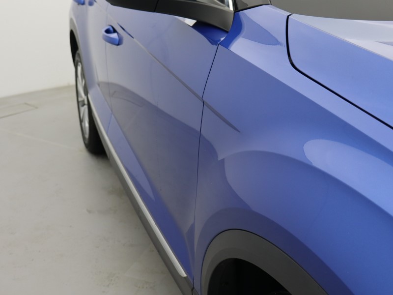 2018 (18) VOLKSWAGEN T-ROC 1.0 TSI Design 5dr 4815771