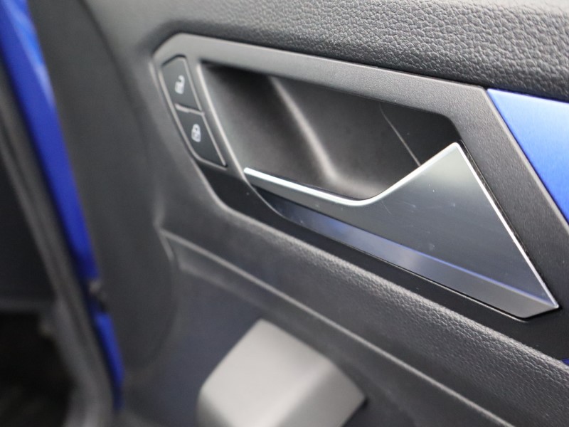 2018 (18) VOLKSWAGEN T-ROC 1.0 TSI Design 5dr 4815785