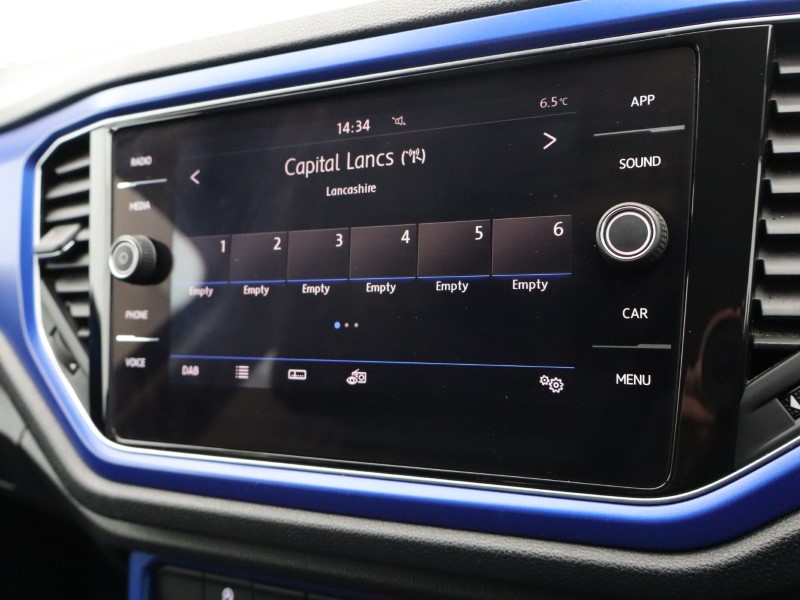 2018 (18) VOLKSWAGEN T-ROC 1.0 TSI Design 5dr 4815799