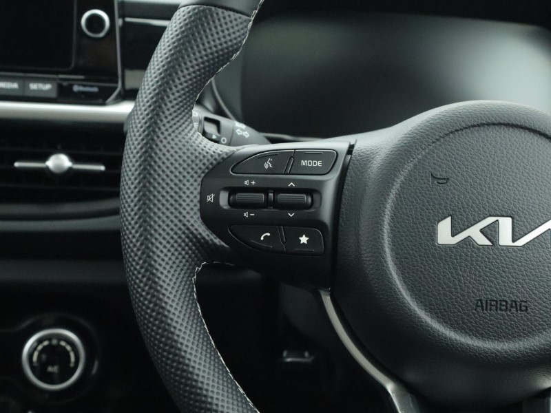 2025 (25) KIA PICANTO 1.2 GT-line S 5dr 4846635