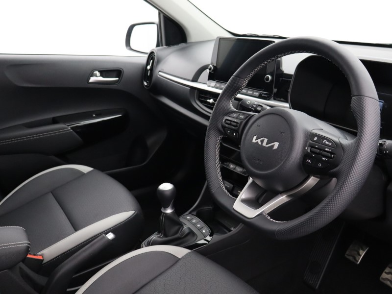 2025 (25) KIA PICANTO 1.2 GT-line S 5dr 4846639