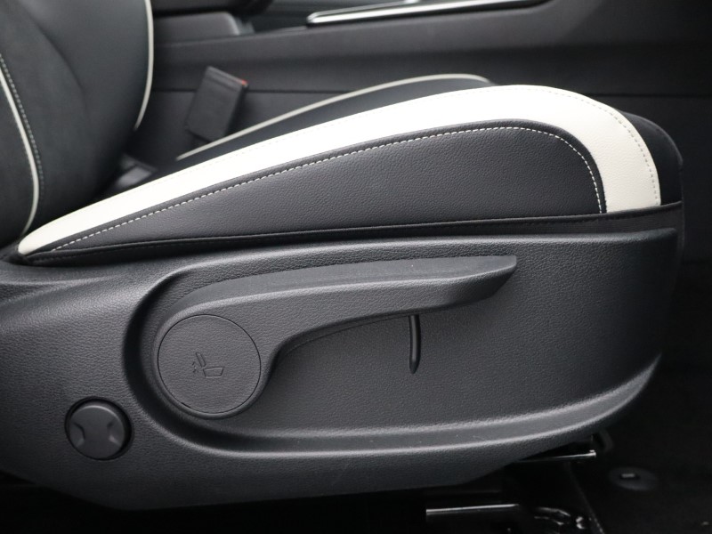 2025 (75) KIA SPORTAGE 1.6T GDi HEV GT-Line 5dr Auto 4889225