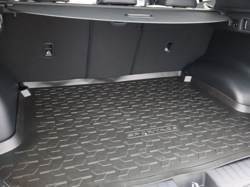 2025 (75) KIA SPORTAGE 1.6T GDi HEV GT-Line 5dr Auto 4889253