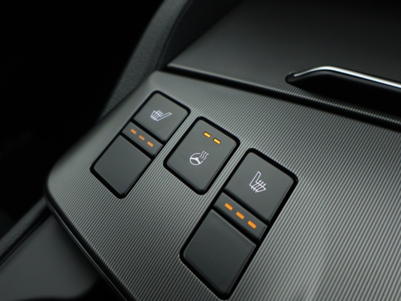 2025 (75) KIA SPORTAGE 1.6T GDi HEV GT-Line 5dr Auto 4889245