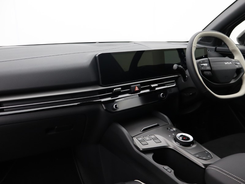 2025 (75) KIA SPORTAGE 1.6T GDi HEV GT-Line 5dr Auto 4889212