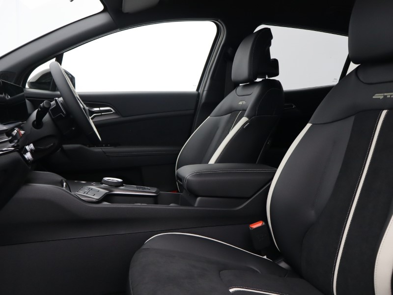 2025 (75) KIA SPORTAGE 1.6T GDi HEV GT-Line 5dr Auto 4889209