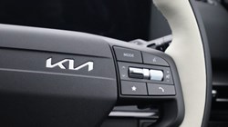 2025 (75) KIA SPORTAGE 1.6T GDi HEV GT-Line 5dr Auto 4889219