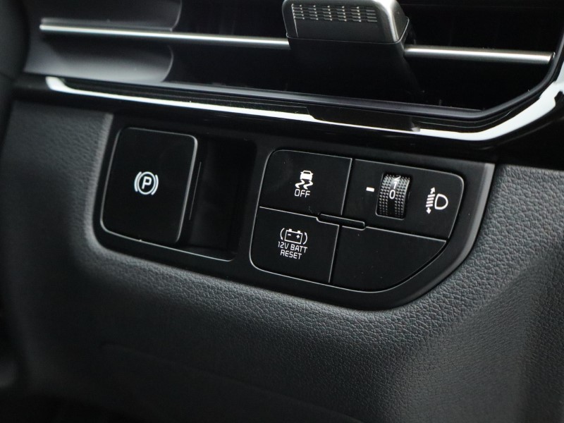 2025 (75) KIA SPORTAGE 1.6T GDi HEV GT-Line 5dr Auto 4889227