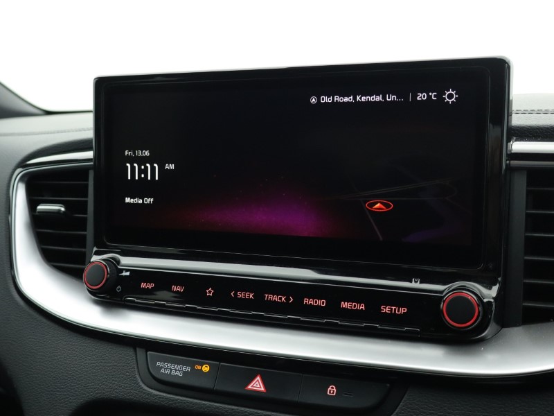 2025 (25) KIA CEED 1.5T GDi ISG 138 GT-Line 5dr 4829246