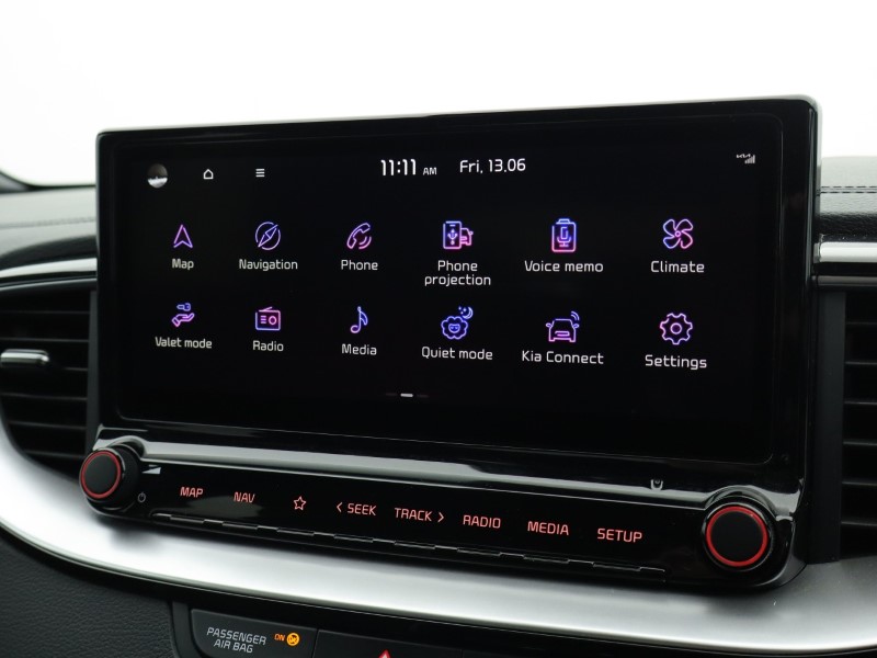 2025 (25) KIA CEED 1.5T GDi ISG 138 GT-Line 5dr 4829247