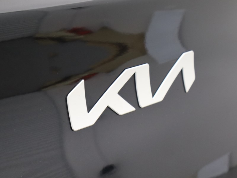 2025 (25) KIA CEED 1.5T GDi ISG 138 GT-Line 5dr 4829260