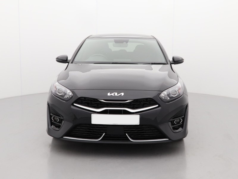 2025 (25) KIA CEED 1.5T GDi ISG 138 GT-Line 5dr 4829228