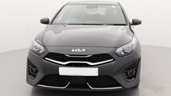 2025 (25) KIA CEED 1.5T GDi ISG 138 GT-Line 5dr 4829425