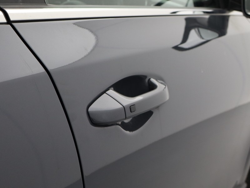 2025 (25) KIA CEED 1.5T GDi ISG 138 GT-Line 5dr 4829432